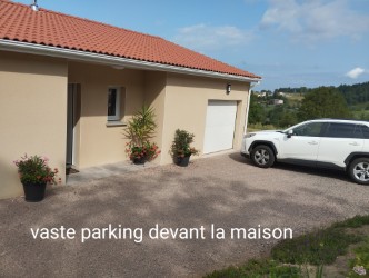 Maison plain-pied accessible aux Personnes à Mobilité Réduite (PMR) en fauteuil roulant