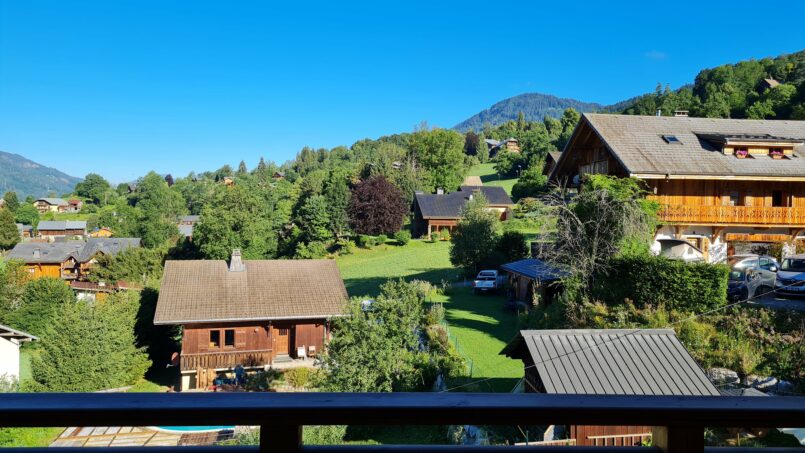 Appartement à Samoens à la montagne, station de ski, accessible aux Personnes à mobilité réduite (PMR) en fauteuil roulant